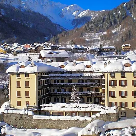 Tavernier Hotel