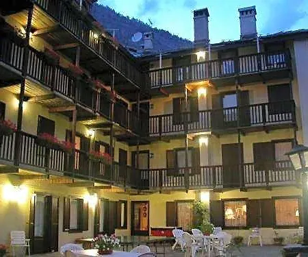 Hotel Tavernier