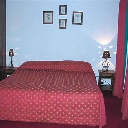 Tavernier Hotel 3*