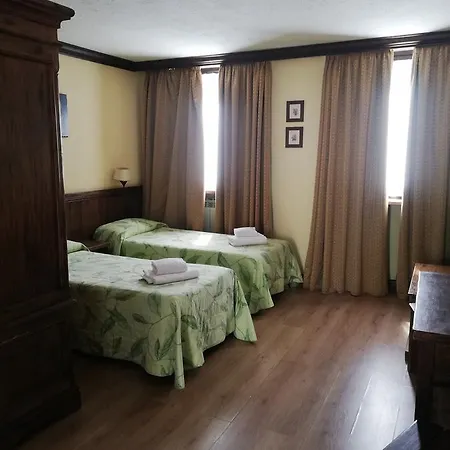 タヴェルニエ 3* クールマイユール